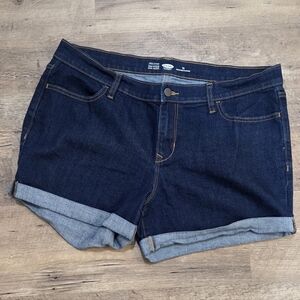Old Navy Shorts Womens Sz 14 Semi-Fitted Denim Blue Jeans Stretch Cuffed Mom